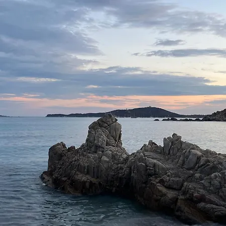 Acquamarina A 2 Passi Dal Mare Simius